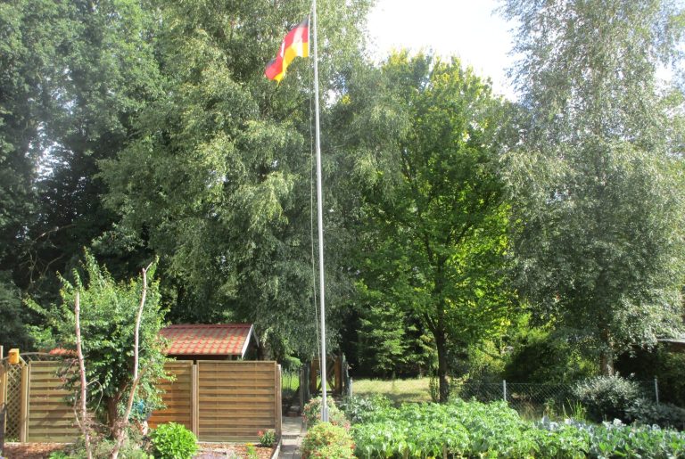 Garten Ferienhaus Fewo Ferienwohnung Amelsberg Zeppelinstraße 5 26789 Leer Ostfriesland