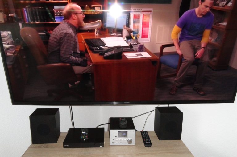 Großer Smart TV Netflix Stereo Anlage Fewo Ferienwohnung Amelsberg Ferienhaus Unterkunft in 26789 Leer Ostfriesland