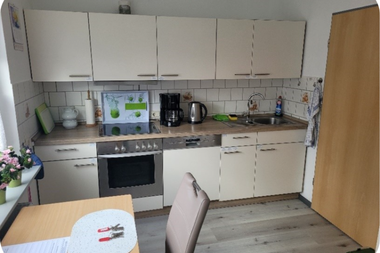 Vollständige Küche Ferienwohnung Ferienhaus Amelsberg in Leer Ostfriesland