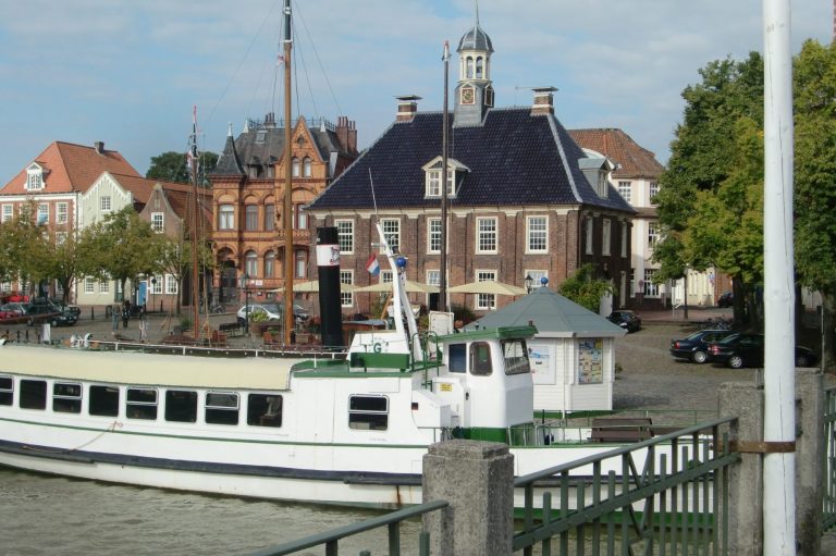 Hafenrundfahrt Hafen Leer Ostfriesland Handelshafen Ferienhaus Amelsberg Fewo Ferienwohnung